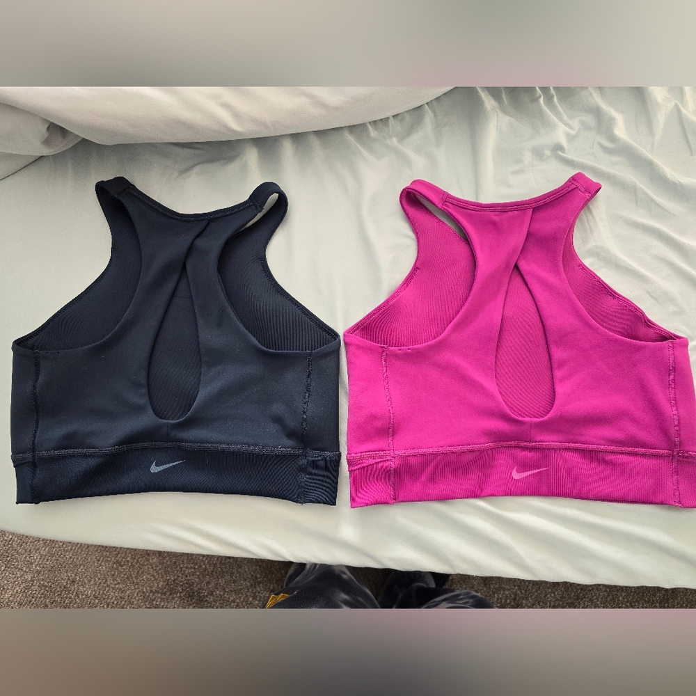 Nike Women's Sports Bra Set - Black and Pink